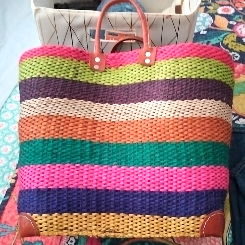 Bohemian woven Love stitch bag